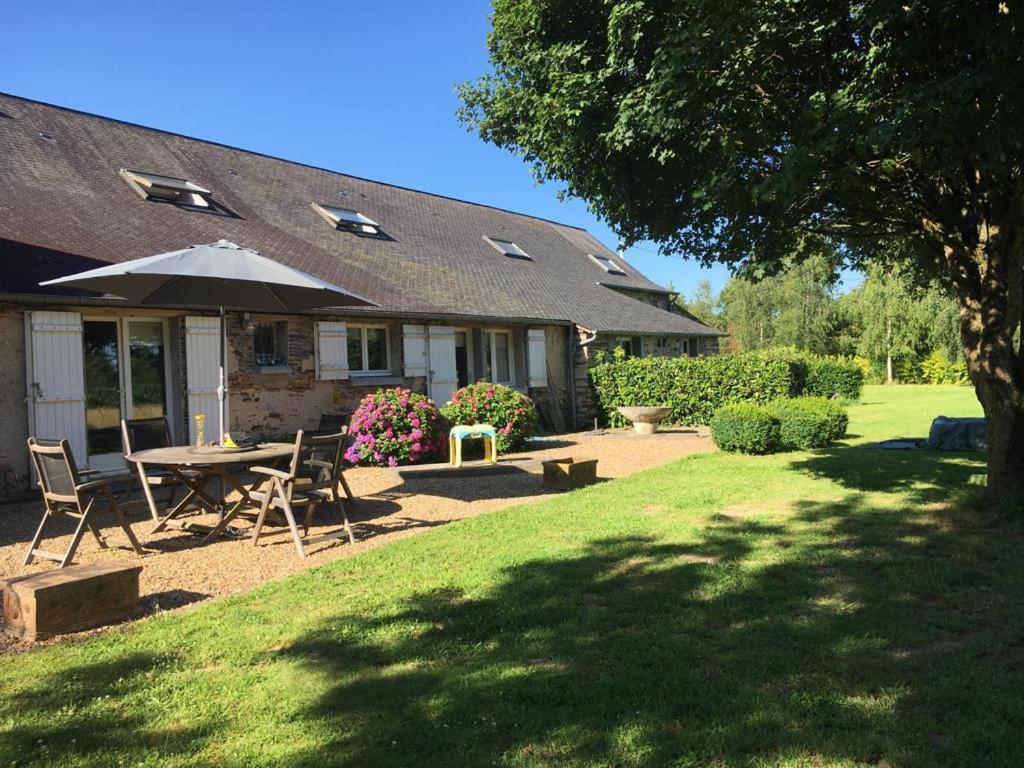 La Veillonnais Bed & Breakfast Angrie Exterior foto