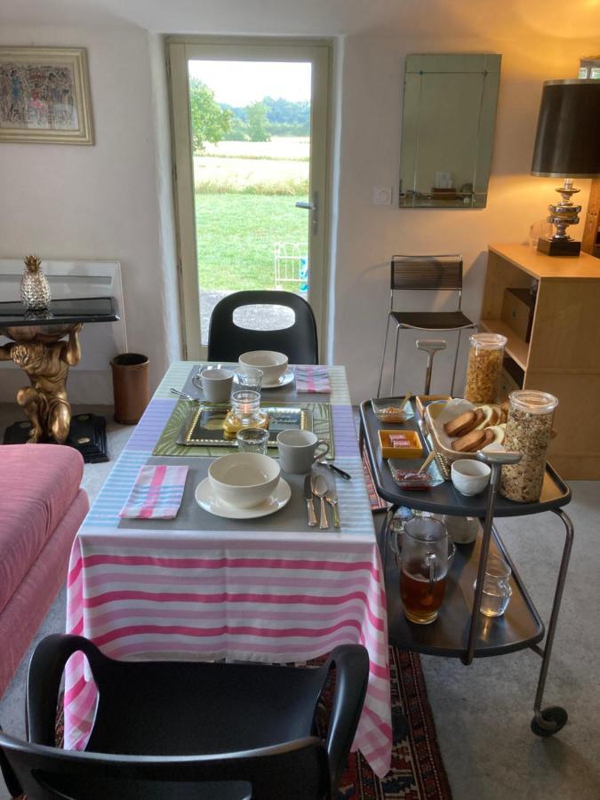 La Veillonnais Bed & Breakfast Angrie Exterior foto